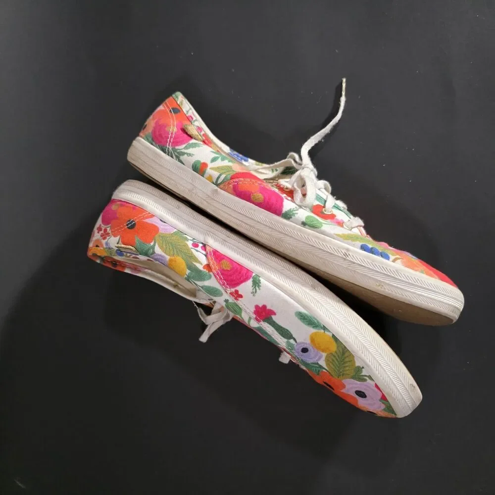 Keds Womens Floral Canvas Sneakers sz 8.5